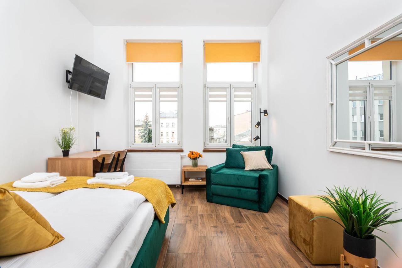 Premium Splendid Old Town Suites - By Upstairs Krakow Dış mekan fotoğraf