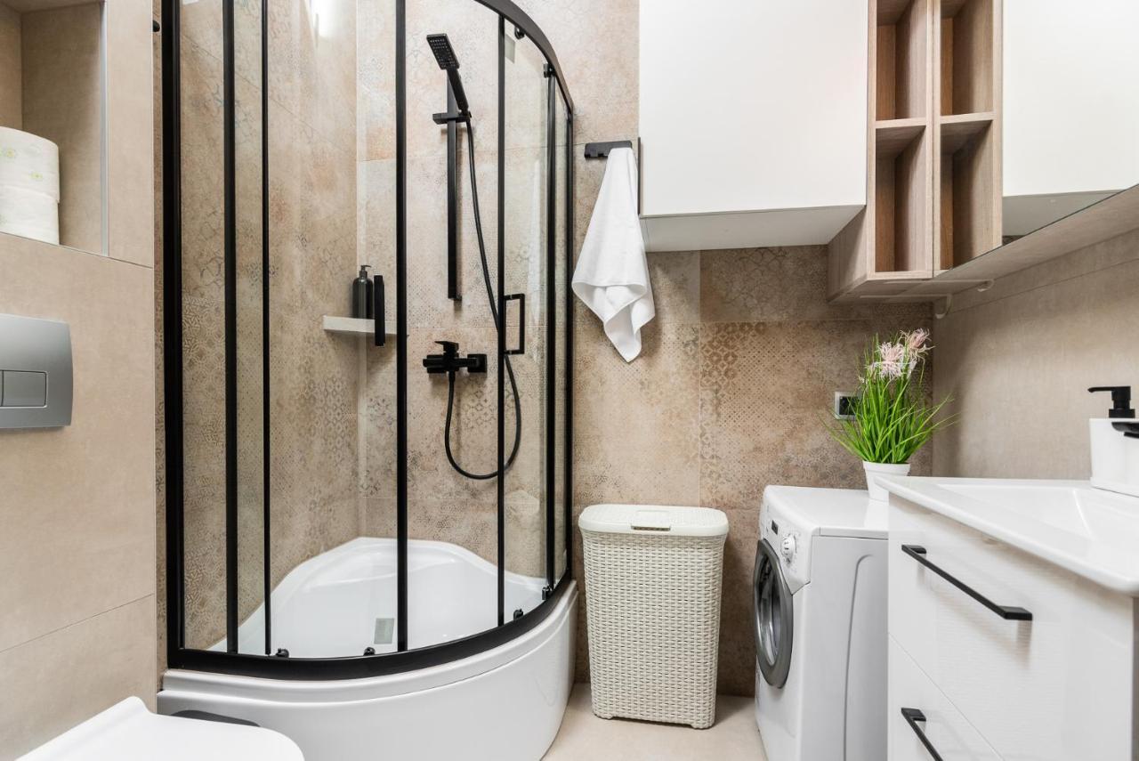 Premium Splendid Old Town Suites - By Upstairs Krakow Dış mekan fotoğraf