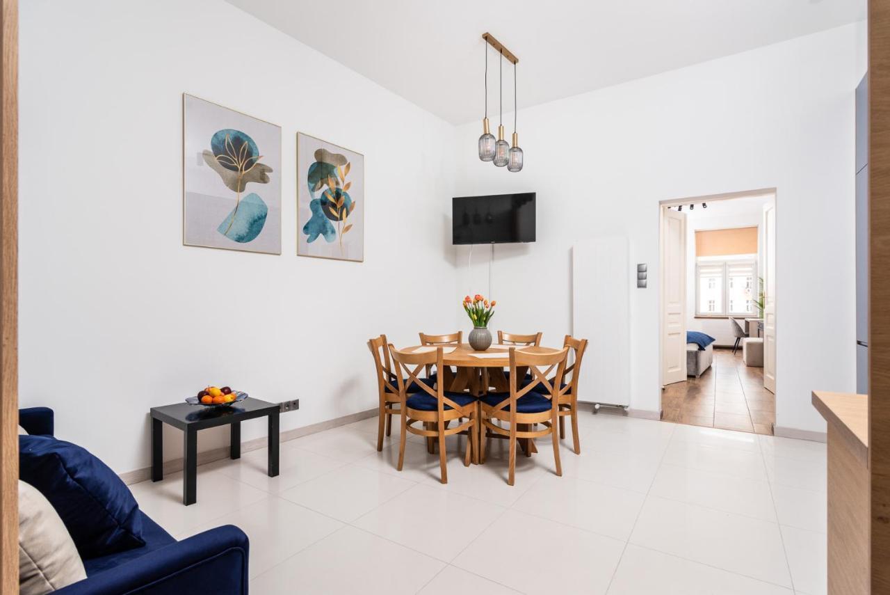 Premium Splendid Old Town Suites - By Upstairs Krakow Dış mekan fotoğraf